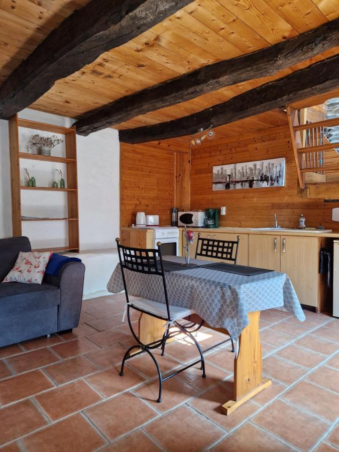 Gite Rustique En Centre Bretagne Laniscat Exteriér fotografie